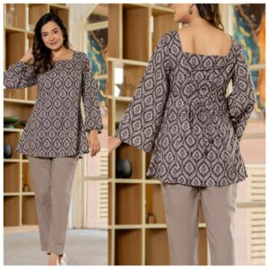 Women’s Printed Statement Sleeve Top